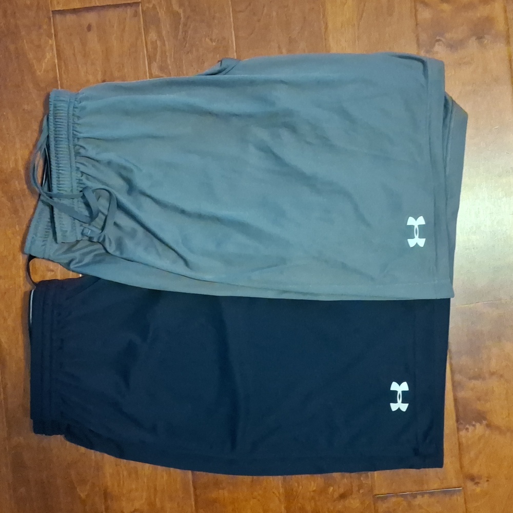 Under Armour Men's Athletic Shorts - Navy and Gray